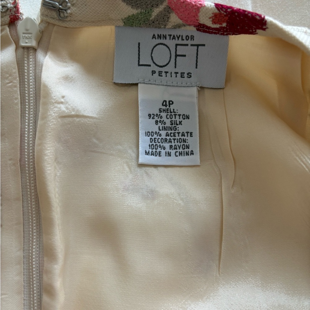 LOFT Women 4 Petite Floral Embroidered Ivory Cotton Silk Twill Knee Length Skirt - Picture 5 of 8